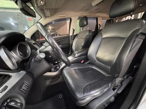 FIAT Freemont 2.4 16V 4P PRECISION AUTOMTICO 7 LUGARES, Foto 8