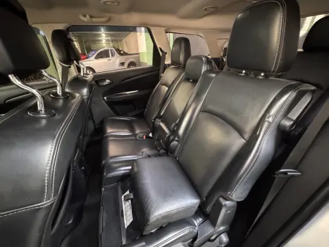 FIAT Freemont 2.4 16V 4P PRECISION AUTOMTICO 7 LUGARES, Foto 9