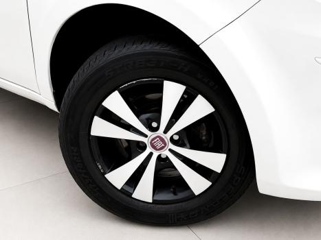 FIAT Idea 1.6 16V 4P ESSENCE FLEX, Foto 3