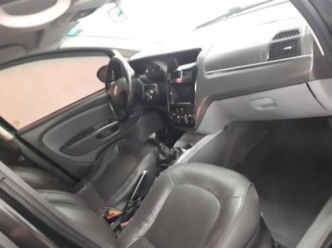 FIAT Linea 1.8 16V 4P FLEX ESSENCE, Foto 5