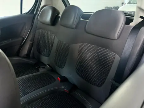 FIAT Palio 1.4 4P FLEX ATTRACTIVE, Foto 5