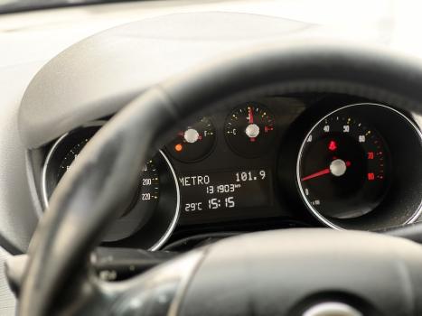 FIAT Punto 1.4 4P ATTRACTIVE FLEX, Foto 4