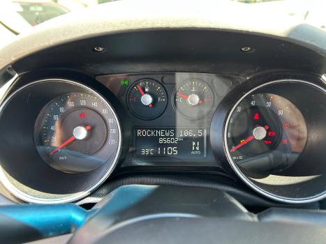 FIAT Punto 1.6 16V 4P FLEX ESSENCE DUALOGIC AUTOMATIZADO, Foto 4