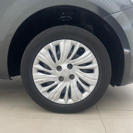 FIAT Punto 1.6 16V 4P FLEX ESSENCE DUALOGIC AUTOMATIZADO, Foto 7