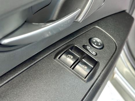 FIAT Punto 1.6 16V 4P FLEX ESSENCE DUALOGIC AUTOMATIZADO, Foto 8