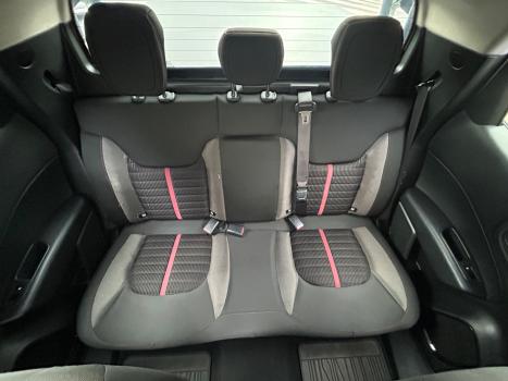 FIAT Toro 1.8 16V 4P FLEX FREEDOM AUTOM�TICO, Foto 6