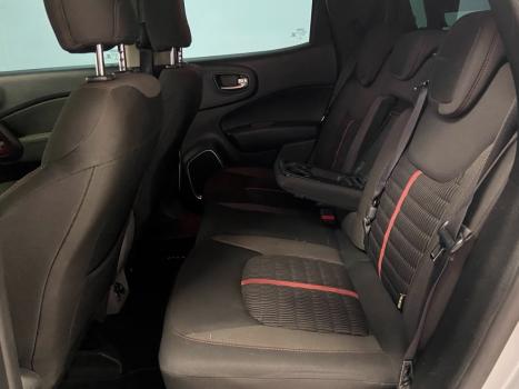 FIAT Toro 1.8 16V 4P FLEX FREEDOM AUTOMÁTICO, Foto 13
