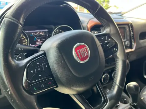 FIAT Toro 2.0 16V 4P VOLCANO 4WD TURBO DIESEL AUTOM�TICO, Foto 18