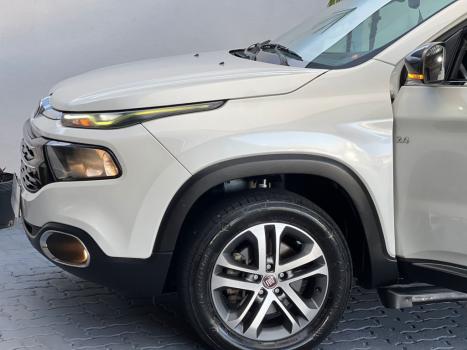 FIAT Toro 2.4 16V 4P MULTIAIR FLEX VOLCANO AUTOMÁTICO, Foto 17 FIAT Toro 2.4 16V 4P MULTIAIR FLEX VOLCANO AUTOMÁTICO, Foto 17