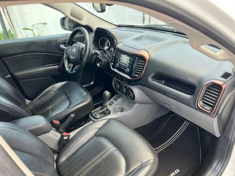 FIAT Toro 2.4 16V 4P MULTIAIR FLEX VOLCANO AUTOMÁTICO, Foto 28 FIAT Toro 2.4 16V 4P MULTIAIR FLEX VOLCANO AUTOMÁTICO, Foto 28