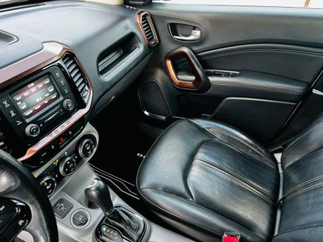 FIAT Toro 2.4 16V 4P MULTIAIR FLEX VOLCANO AUTOMÁTICO, Foto 32 FIAT Toro 2.4 16V 4P MULTIAIR FLEX VOLCANO AUTOMÁTICO, Foto 32