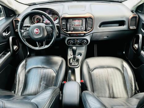 FIAT Toro 2.4 16V 4P MULTIAIR FLEX VOLCANO AUTOMÁTICO, Foto 35 FIAT Toro 2.4 16V 4P MULTIAIR FLEX VOLCANO AUTOMÁTICO, Foto 35