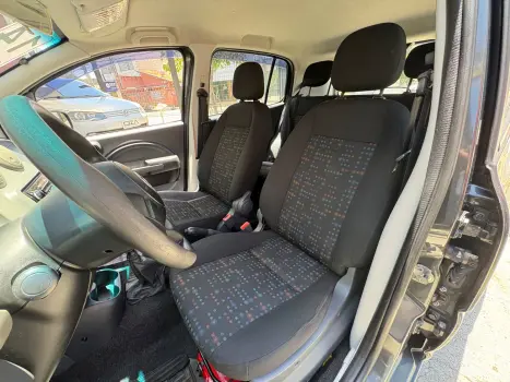 FIAT Uno 1.0 4P FLEX VIVACE EVO, Foto 6