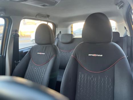 FIAT Uno 1.4 4P FLEX SPORTING, Foto 10