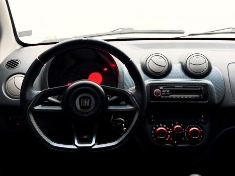 FIAT Uno 1.4 FLEX SPORTING, Foto 14