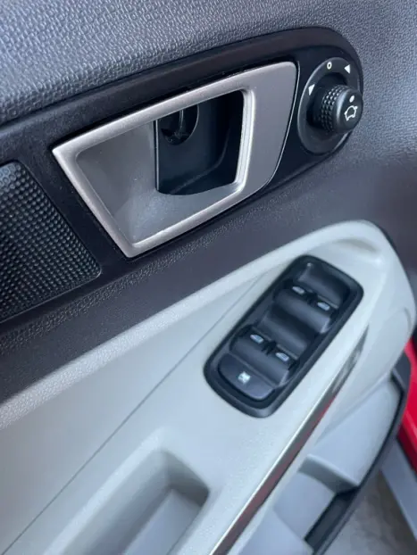 FORD Ecosport 1.6 4P TITANIUM SIGMA FLEX, Foto 11