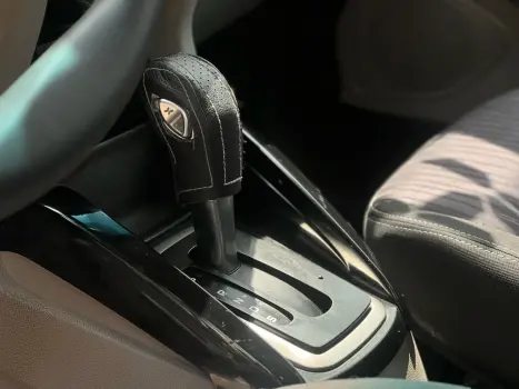 FORD Ecosport 2.0 16V 4P FLEX TITANIUM AUTOMÁTICO, Foto 6 FORD Ecosport 2.0 16V 4P FLEX TITANIUM AUTOMÁTICO, Foto 6