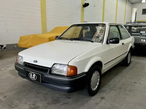 FORD Escort 1.6 GL, Foto 24
