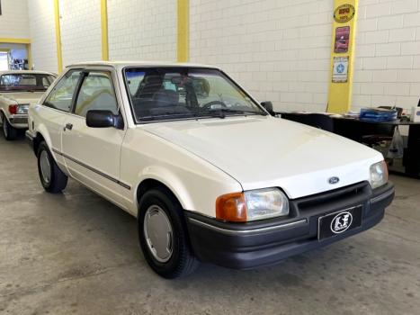 FORD Escort 1.6 GL, Foto 1