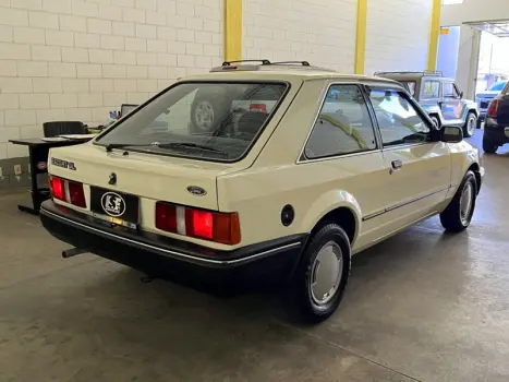 FORD Escort 1.6 GL, Foto 26