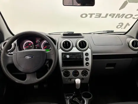 FORD Fiesta Hatch 1.6 4P ROCAM FLEX, Foto 9