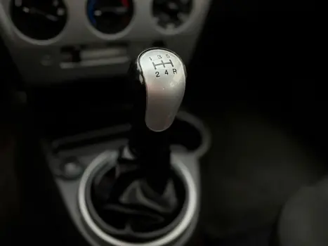 FORD Fiesta Hatch 1.6 4P ROCAM FLEX, Foto 12