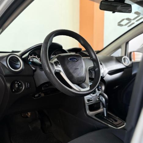 FORD Fiesta Hatch 1.6 16V 4P FLEX SE POWERSHIFT AUTOMTICO, Foto 9