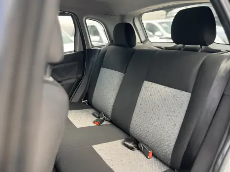 FORD Fiesta Hatch 1.6 4P, Foto 7