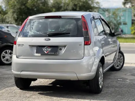 FORD Fiesta Hatch 1.6 4P, Foto 11