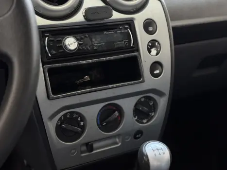 FORD Fiesta Hatch 1.6 4P FLEX, Foto 7