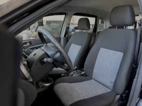 FORD Fiesta Hatch 1.6 4P FLEX, Foto 11