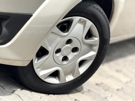 FORD Fiesta Hatch 1.0 4P, Foto 2