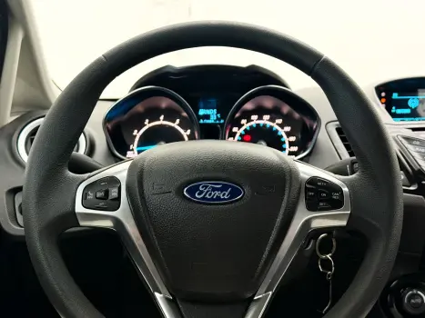 FORD Fiesta Hatch 1.6 16V 4P TITANIUM FLEX, Foto 9