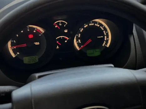 FORD Fiesta Hatch 1.6 4P, Foto 3