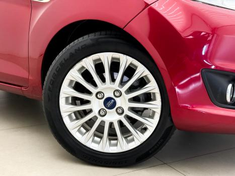 FORD Fiesta Hatch 1.6 16V 4P FLEX TITANIUM POWERSHIFT AUTOM�TICO, Foto 3