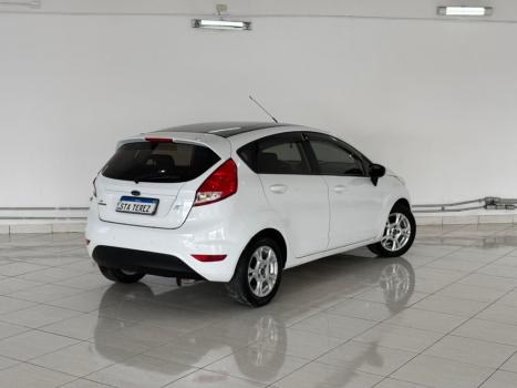 FORD Fiesta Hatch 1.6 16V 4P FLEX SE POWERSHIFT AUTOM�TICO, Foto 3
