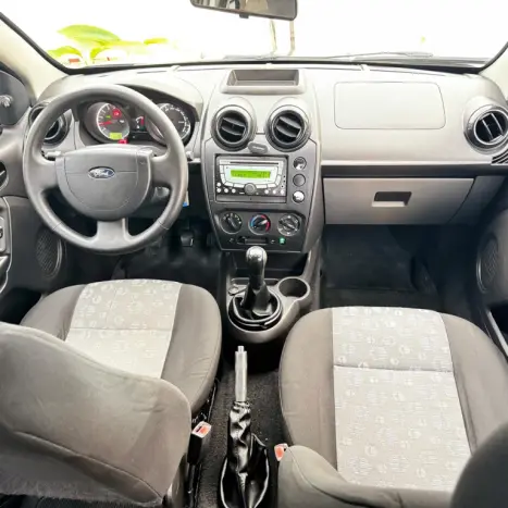 FORD Fiesta Hatch 1.6 4P FLEX, Foto 24