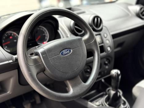 FORD Fiesta Hatch 1.0 4P FLEX, Foto 2