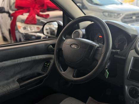 FORD Fiesta Hatch 1.6 4P FLEX, Foto 2