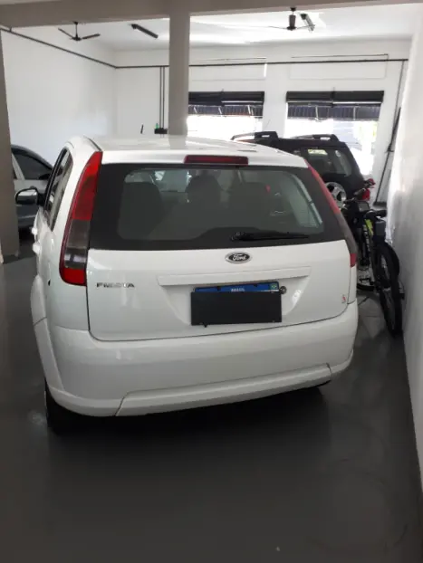 FORD Fiesta Hatch 1.0 4P SE FLEX, Foto 4