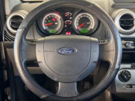 FORD Fiesta Hatch 1.6 4P SE PLUS FLEX, Foto 7