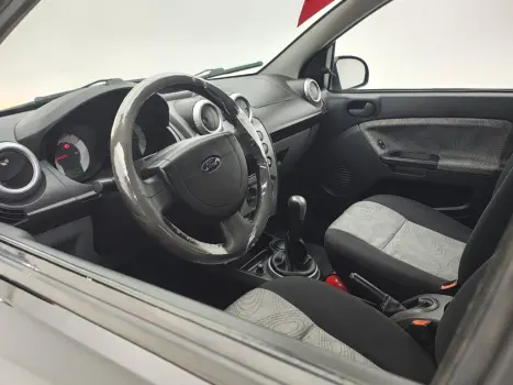 FORD Fiesta Sedan 1.6 4P FLEX, Foto 10