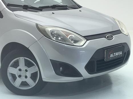 FORD Fiesta Sedan 1.6 4P ROCAM FLEX, Foto 4