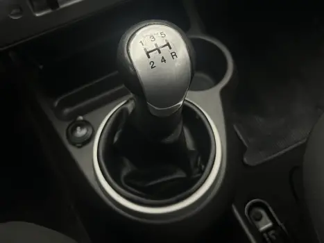 FORD Fiesta Sedan 1.6 4P ROCAM FLEX, Foto 9