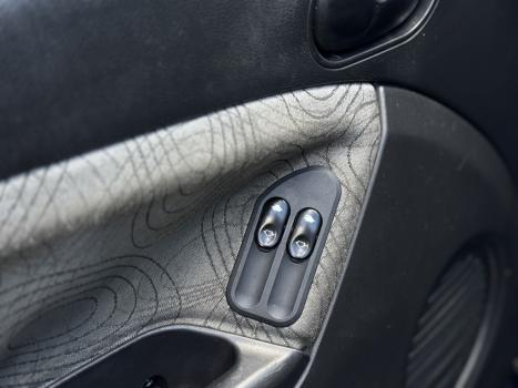 FORD Fiesta Sedan 1.6 4P FLEX, Foto 5