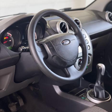 FORD Fiesta Sedan 1.6 4P FLEX, Foto 6