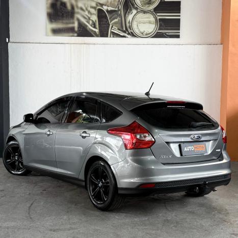 FORD Focus Hatch 1.6 16V 4P FLEX S, Foto 4 FORD Focus Hatch 1.6 16V 4P FLEX S, Foto 4