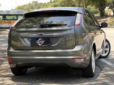 FORD Focus Hatch 1.6 4P, Foto 12