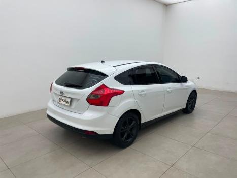 FORD Focus Hatch 1.6 16V 4P FLEX S, Foto 4