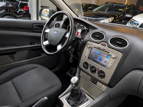 FORD Focus Hatch 1.6 16V 4P SE PLUS FLEX, Foto 7